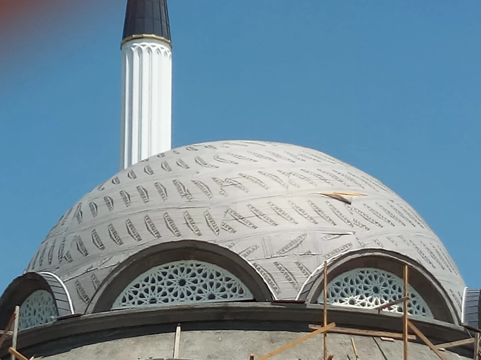 Cami Pencereleri A50D uygulaması